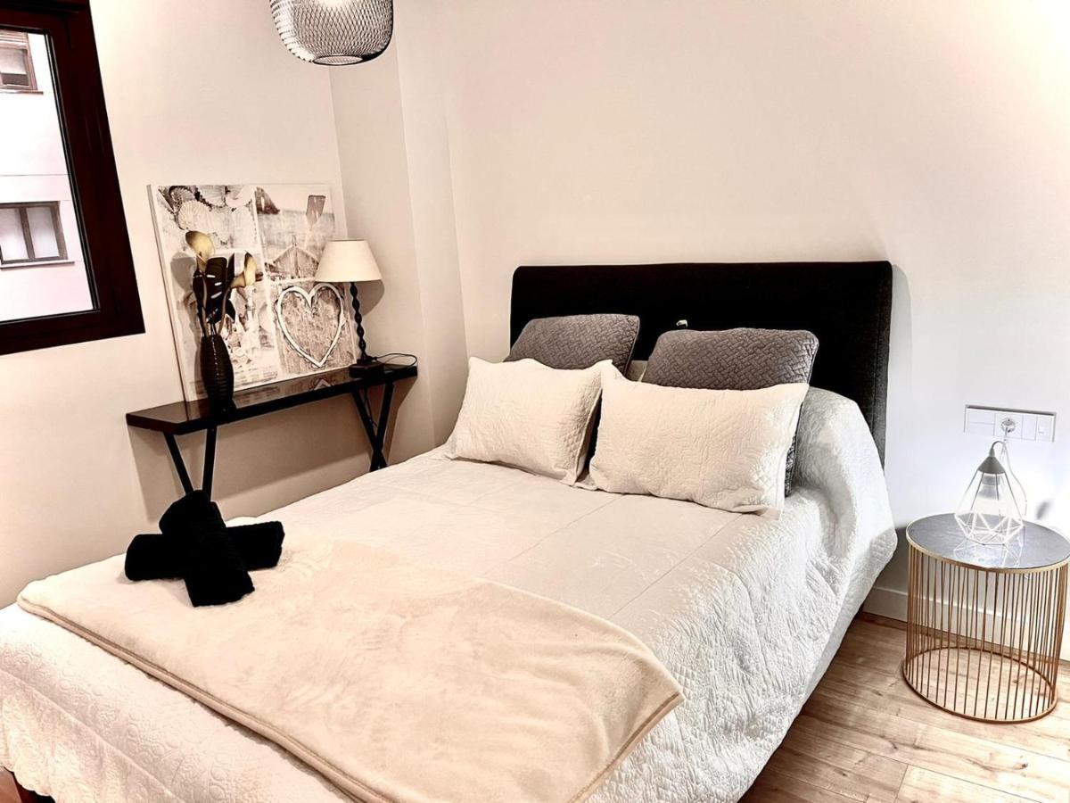 Sky Garden Trip Malaga Apartment ภายนอก รูปภาพ